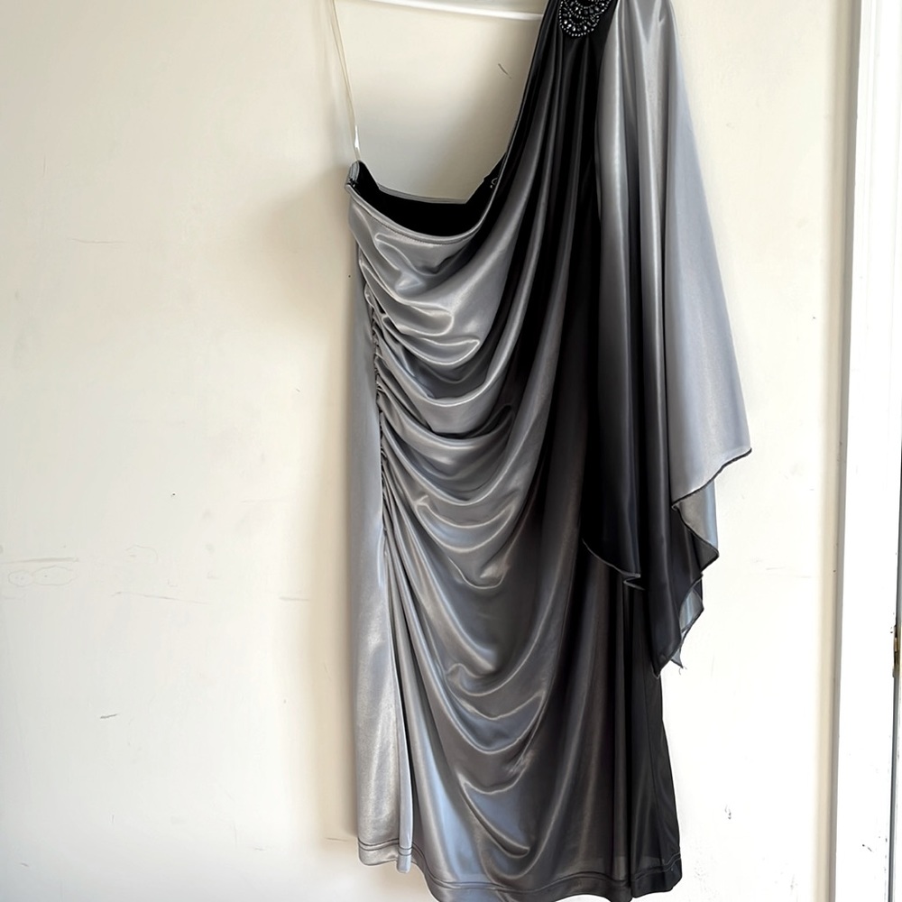 beautiful cocktail dress with one sleeve size 10